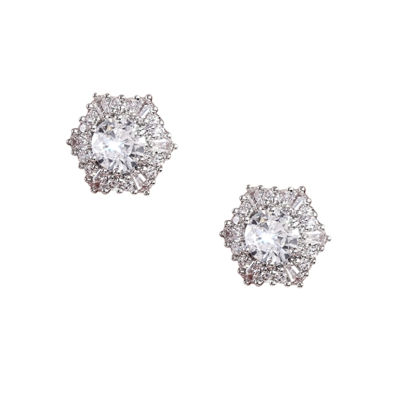 CUBIC ZIRCONIA COLLECTION - ETERNALLY CLASSIC CRYSTAL STUDS - CZER536 SILVER