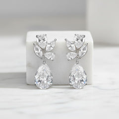 CUBIC ZIRCONIA COLLECTION - VINTAGE SPARKLE EARRINGS - CZER537