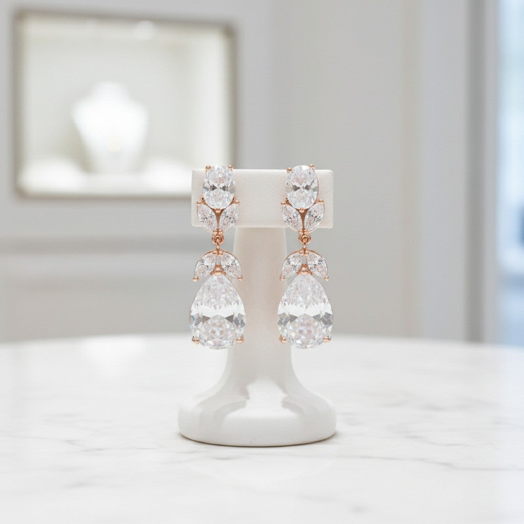 CUBIC ZIRCONIA COLLECTION - CRYSTAL STARLET EARRINGS - CZER501 ROSE GOLD