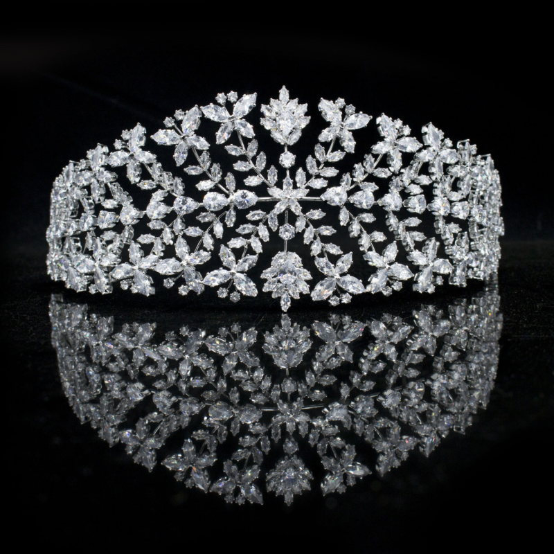 CUBIC ZIRCONIA COLLECTION - GRACEFUL ELEGANCE HEADPIECE - AHB55