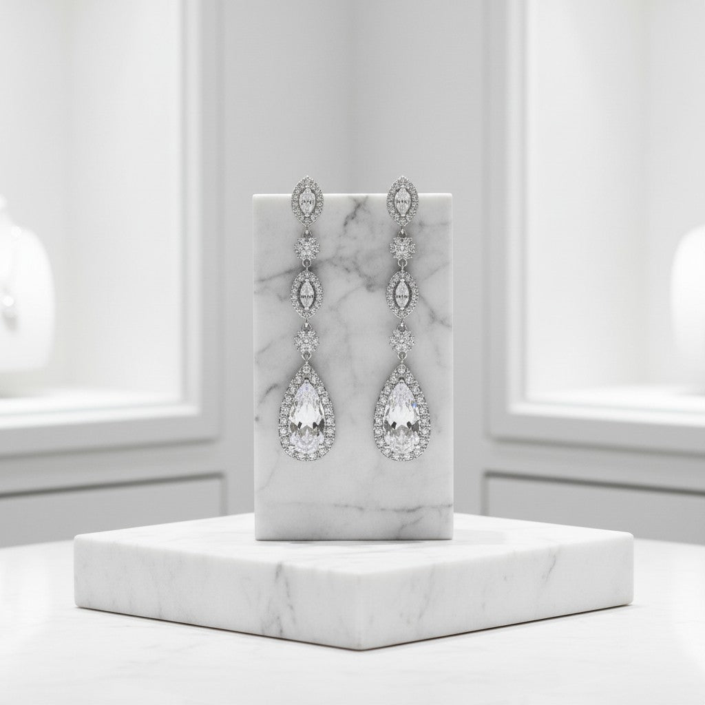 CUBIC ZIRCONIA COLLECTION - VINTAGE TREASURE EARRINGS - CZER545