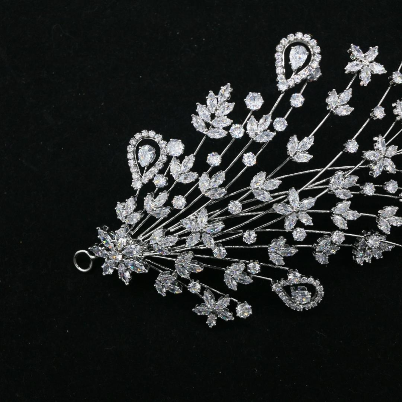 CUBIC ZIRCONIA COLLECTION - EXQUISITE CRYSTAL HEADPIECE - AHB68