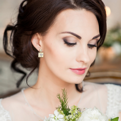 CUBIC ZIRCONIA COLLECTION - DECO GOLD EARRINGS - CZER550