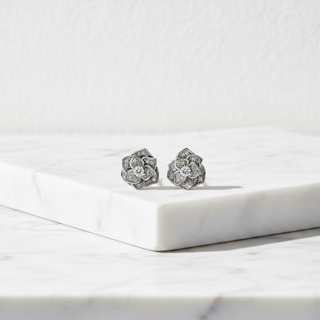 CUBIC ZIRCONIA COLLECTION - VINTAGE ROSE EARRINGS - SILVER  CZER553