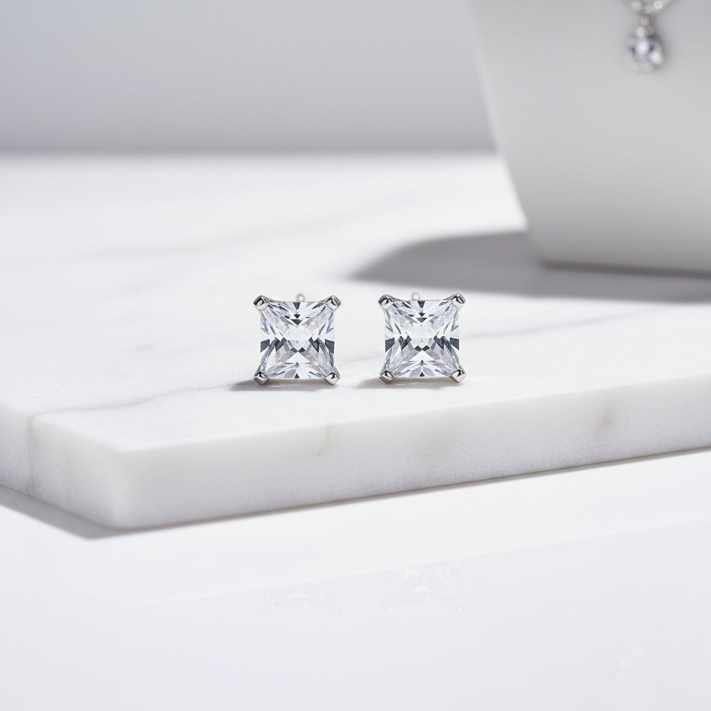 CUBIC ZIRCONIA COLLECTION - DAINTY GEM EARRINGS - CZER554