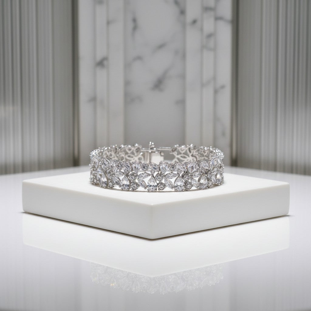 CUBIC ZIRCONIA COLLECTION - BEDAZZLE GEM BRACELET - SILVER - BR108