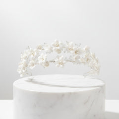 ATHENA COLLECTION - ETERNALLY CHIC HEADBAND - AHB60 SILVER