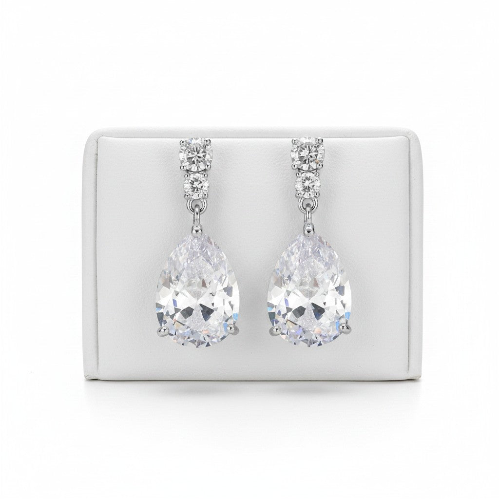 CUBIC ZIRCONIA COLLECTION - DAINTY CRYSTAL DROP EARRINGS - CZER560 SILVER