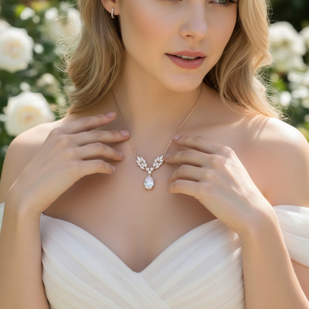 CUBIC ZIRCONIA COLLECTION - VINTAGE VINE NECKLACE - CZNK125 ROSE GOLD
