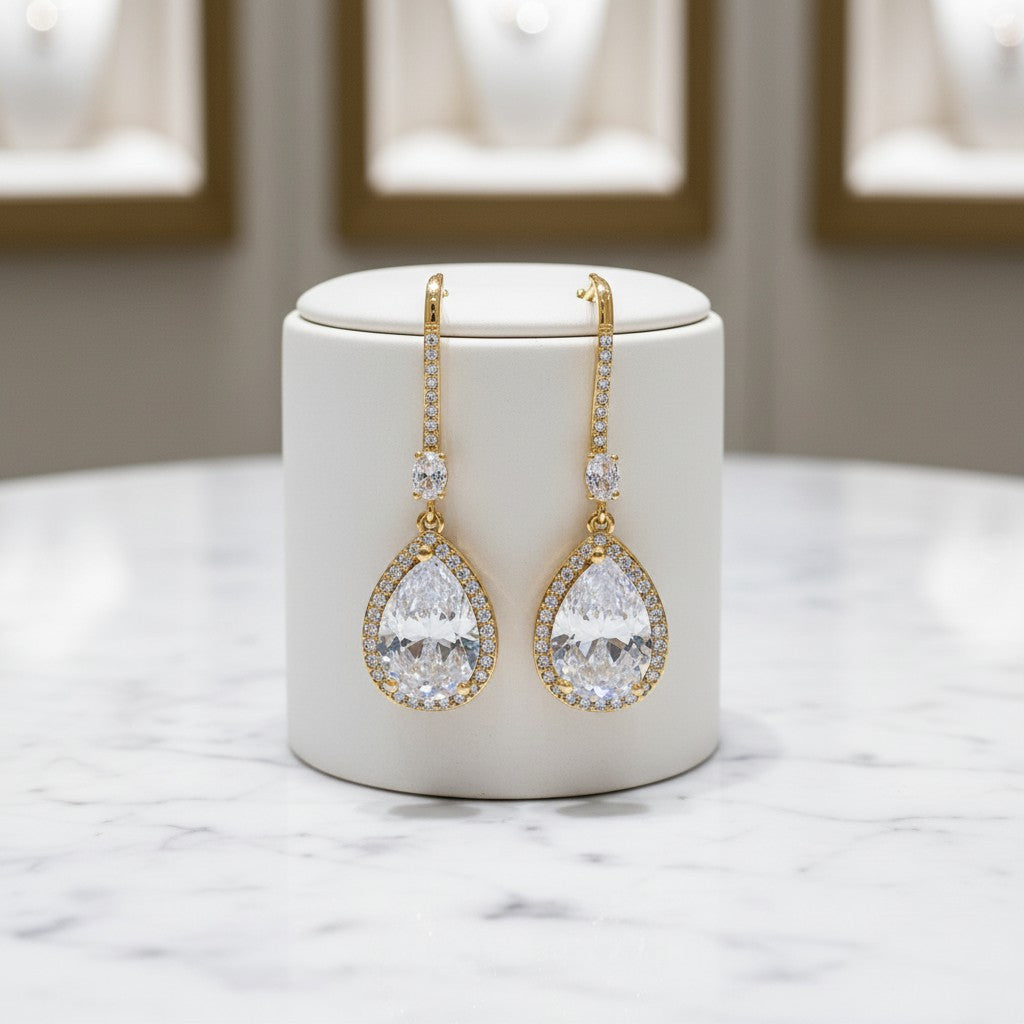 CUBIC ZIRCONIA COLLECTION - SPARKLE GEM EARRINGS - CZER562 GOLD