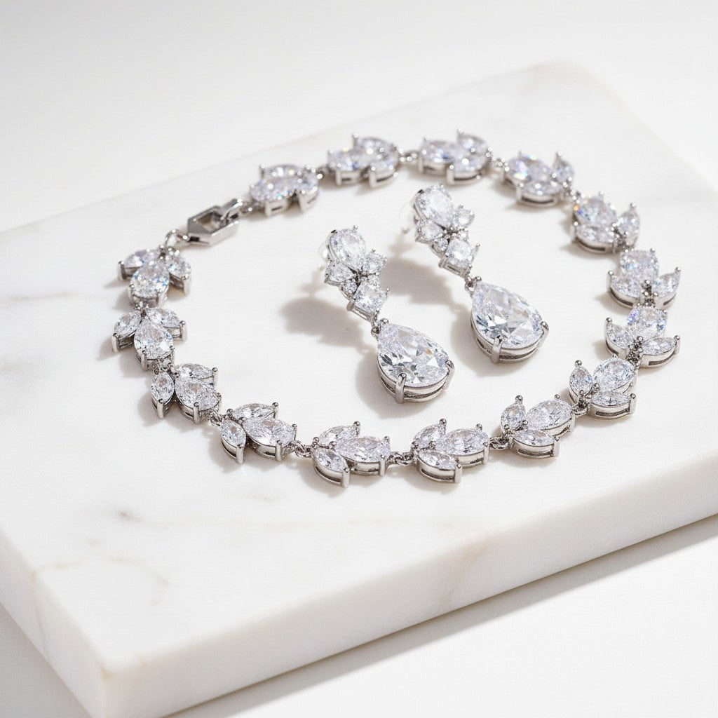 CUBIC ZIRCONIA COLLECTION - EXQUISITE SPARKLE BRACELET SET - SILVER- BR112