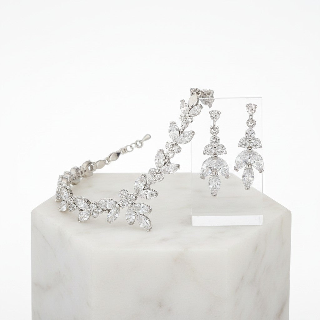 CUBIC ZIRCONIA COLLECTION - VINTAGE SPARKLE BRACELET SET - (CZBR114) SILVER