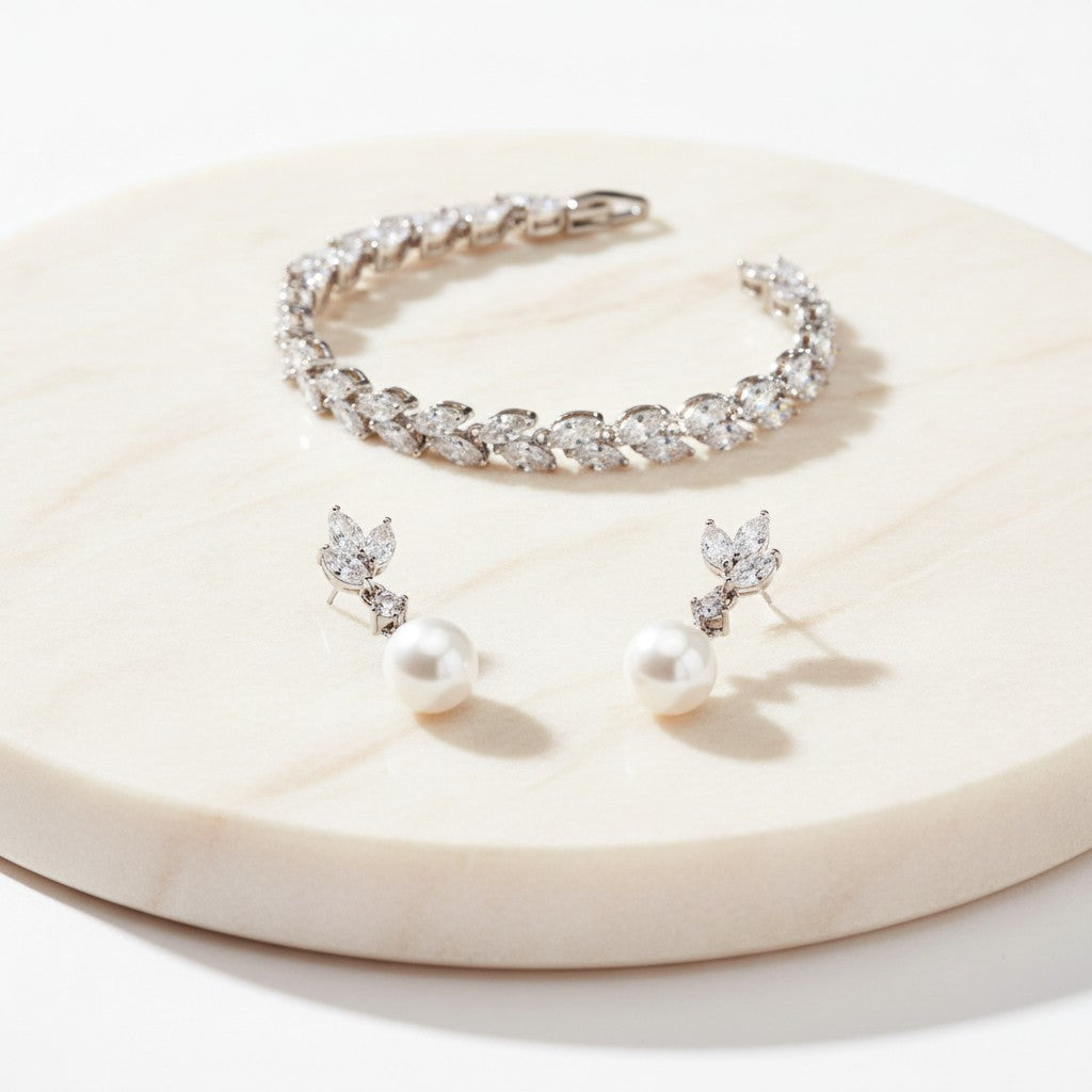 CUBIC ZIRCONIA COLLECTION - CHIC CRYSTAL BRACELET SET - BR115 SILVER