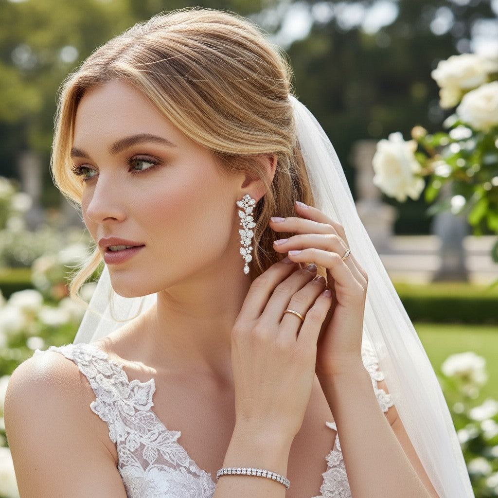 CUBIC ZIRCONIA COLLECTION - BEDAZZLE EARRINGS - CZER568