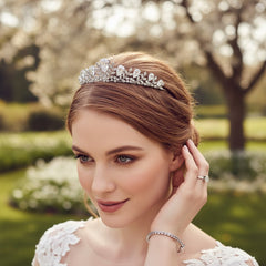 CUBIC ZIRCONIA COLLECTION - VINTAGE SPARKLE TIARA - AHB97