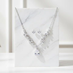 CUBIC ZIRCONIA COLLECTION - CRYSTALLURE NECKLACE - SILVER NK130
