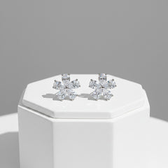 CUBIC ZIRCONIA COLLECTION - DECO FLORAL STUDS - SILVER CZER579