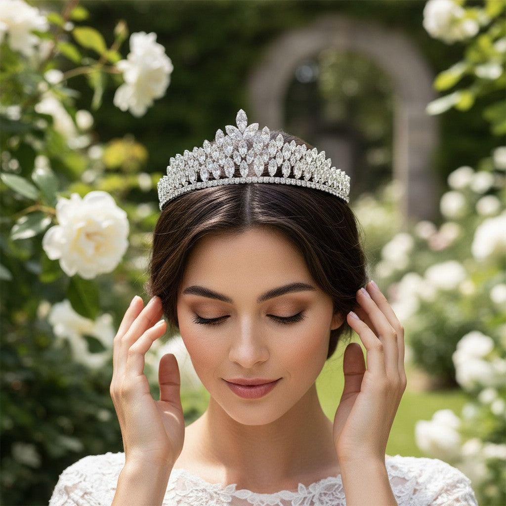 CUBIC ZIRCONIA COLLECTION - CRYSTAL ALLURE TIARA - AHB86