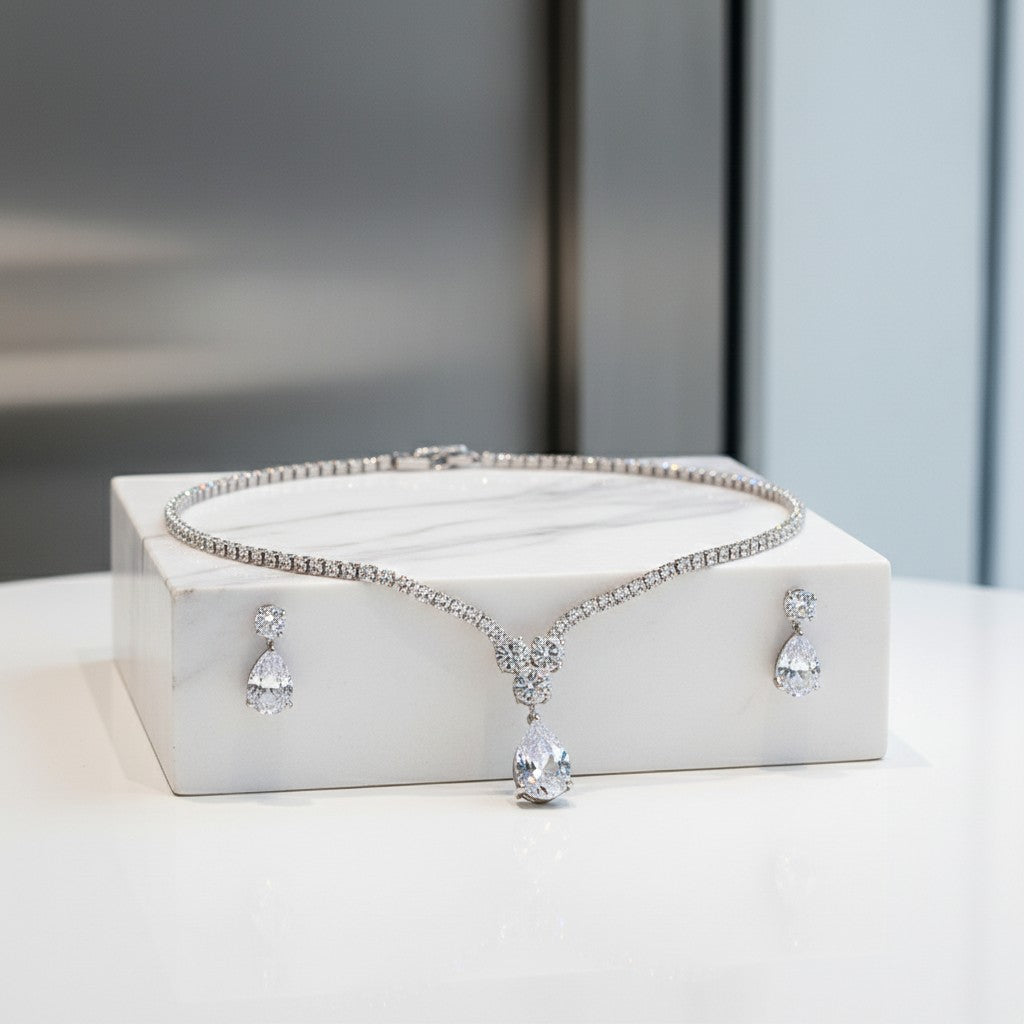 CUBIC ZIRCONIA COLLECTION - TREASURE GEM NECKLACE SET - NK132 SILVER