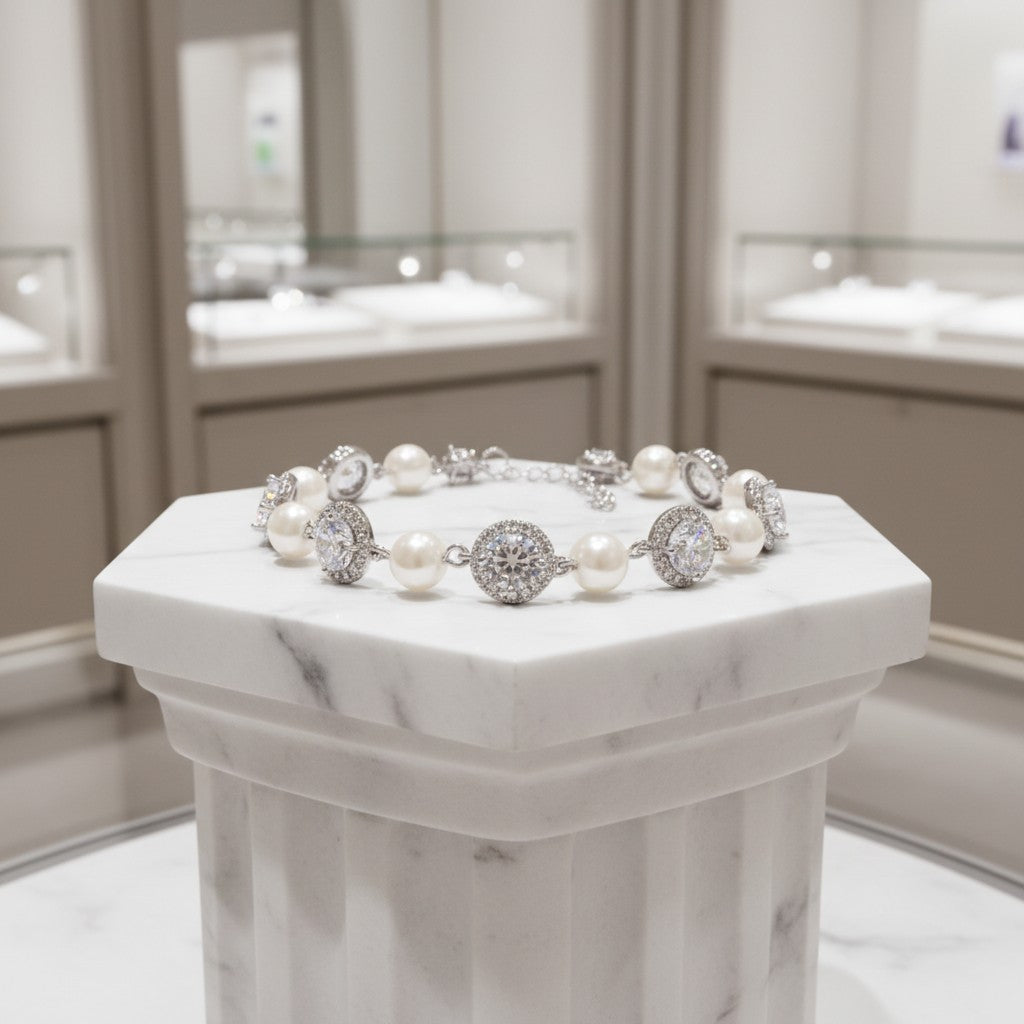 CUBIC ZIRCONIA COLLECTION - DAINTY STARLET BRACELET - BR122- SILVER