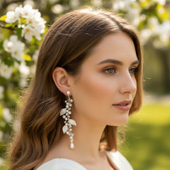 ATHENA COLLECTION - LUXE VINE EARRINGS - CZER584- SILVER