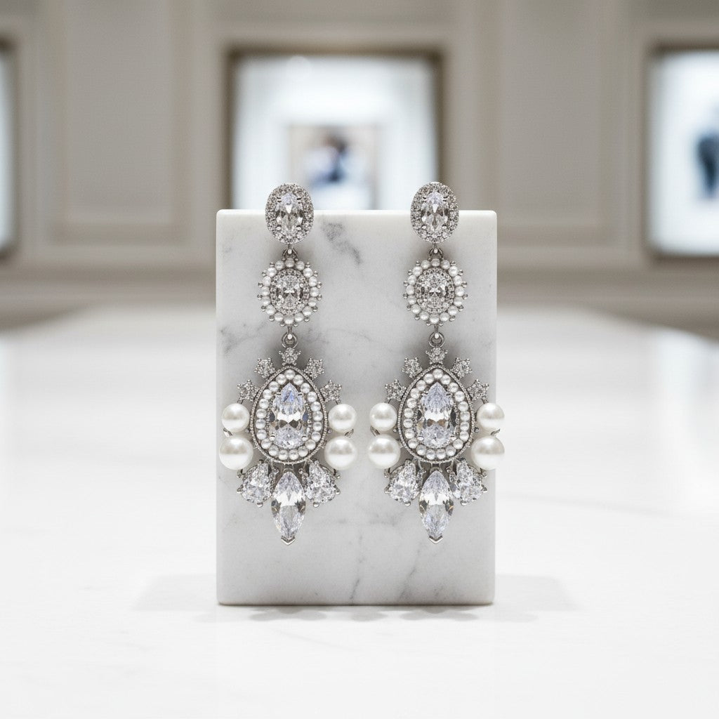 CUBIC ZIRCONIA COLLECTION - PEARL EXTRAVAGANCE EARRINGS - CZER586 SILVER