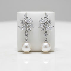 CUBIC ZIRCONIA COLLECTION -ELEGANCE PEARL EARRINGS - CZER588