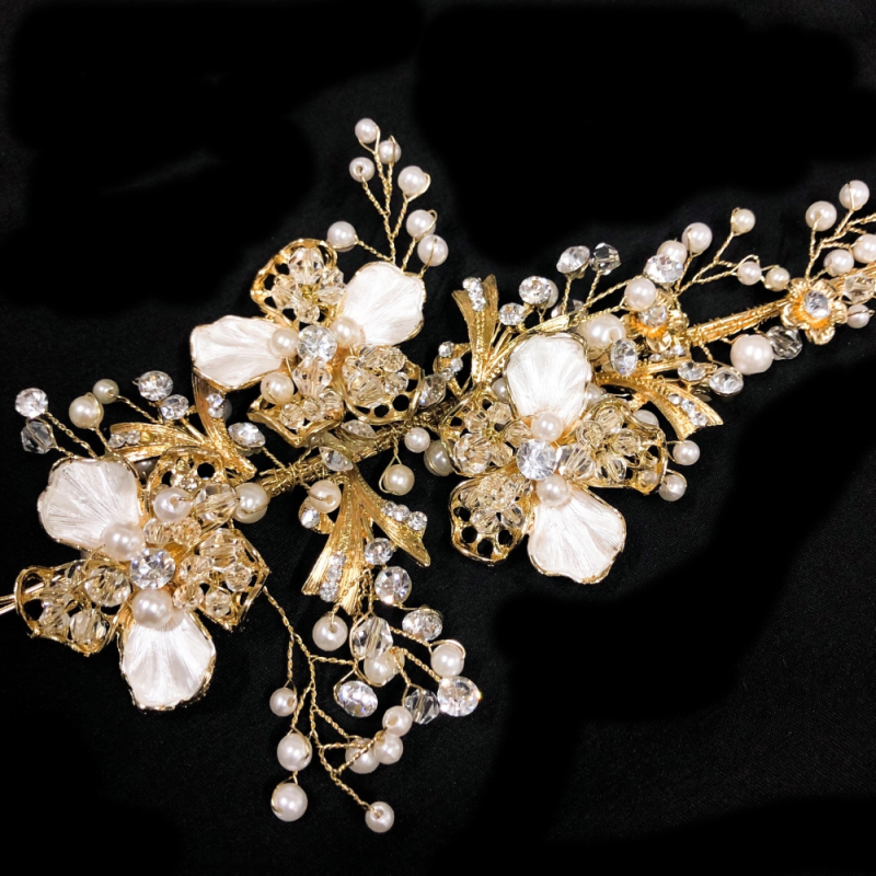 ATHENA COLLECTION - FLORAL ENCHANTMENT VINE - HP195 SILVE GOLD