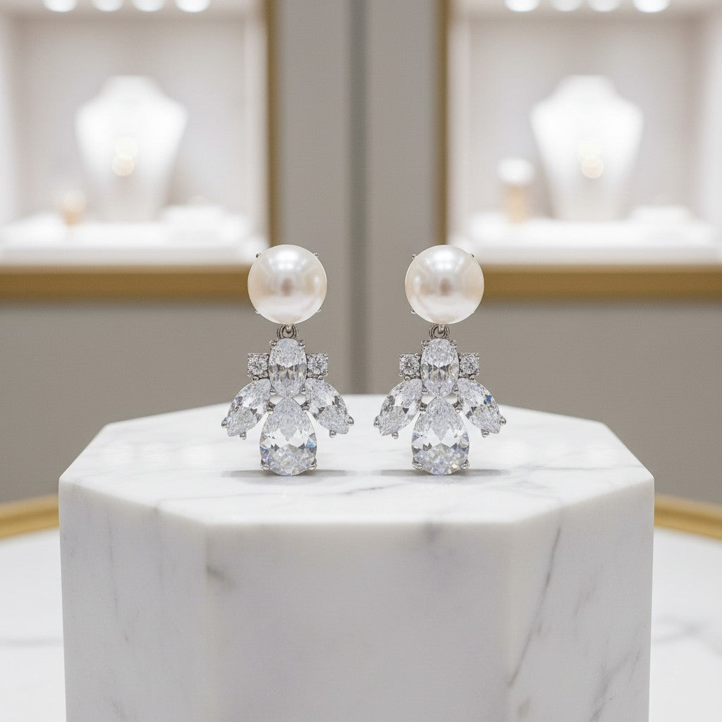 CUBIC ZIRCONIA COLLECTION - DAINTY STARLET EARRINGS - CZER589 SILVER