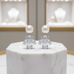 CUBIC ZIRCONIA COLLECTION - DAINTY STARLET EARRINGS - CZER589 SILVER