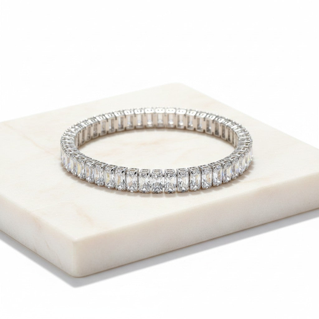 CUBIC ZIRCONIA COLLECTION - EXQUISITE SPARKLE BRACELET - BR124 SILVER