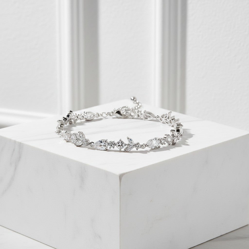 CUBIC ZIRCONIA COLLECTION - CRYSTAL SHIMMER BRACELET - BR125 SILVER