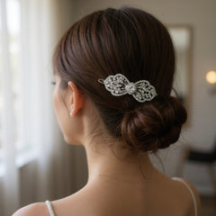 CUBIC ZIRCONIA COLLECTION - CRYSTAL EXTRAVAGANCE HAIR CLIP - CLIP764 SILVER
