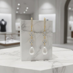 CUBIC ZIRCONIA COLLECTION - GRACEFUL PEARL DROP EARRINGS - CZER596 GOLD