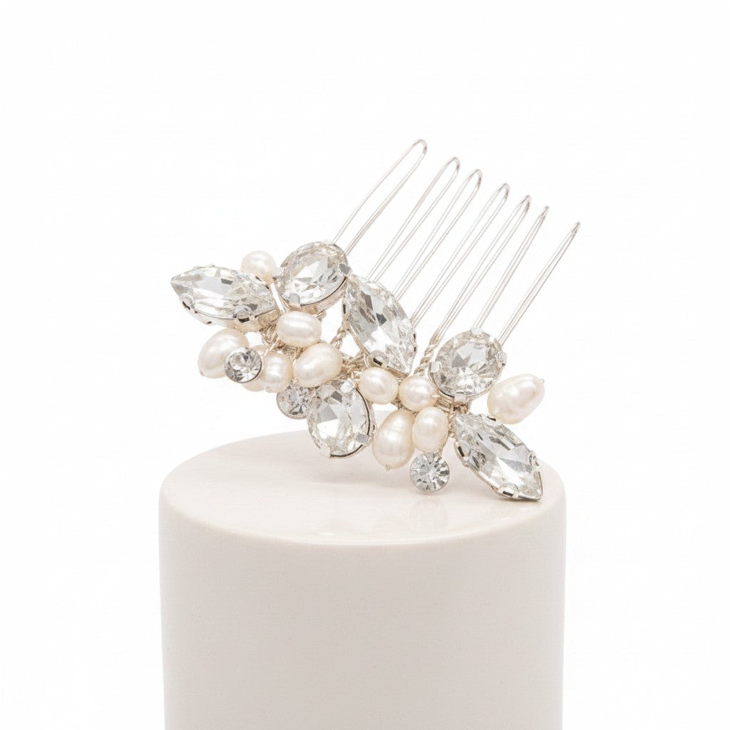 ATHENA COLLECTION - PRETTY PETITE HAIR COMB - HC224 SILVER