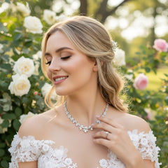 CUBIC ZIRCONIA COLLECTION - SHIMMERING STARLET NECKLACE SET - SILVER CZNK150