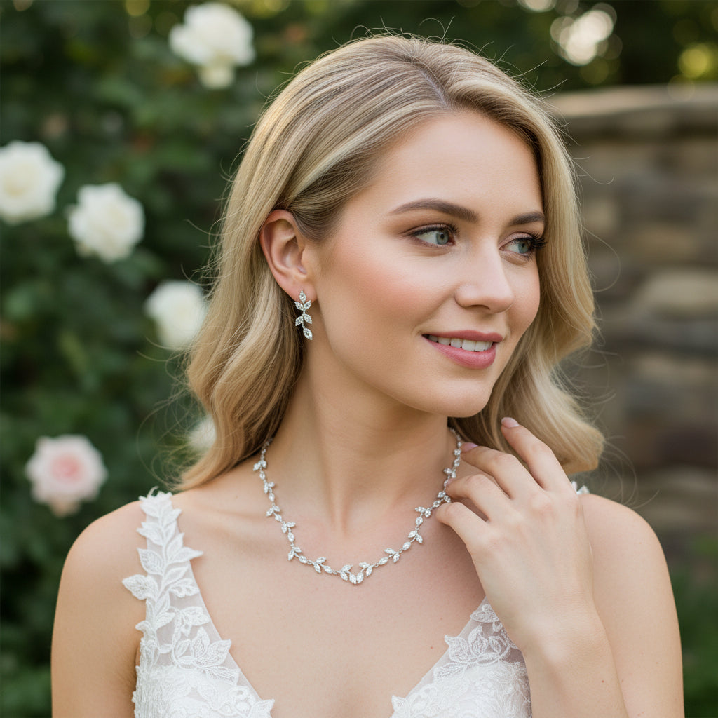 CUBIC ZIRCONIA COLLECTION - SIMPLY CHIC NECKLACE SET - CZNK152 SILVER
