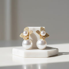 CUBIC ZIRCONIA COLLECTION - VINTAGE PEARL EARRINGS - CZER608 GOLD