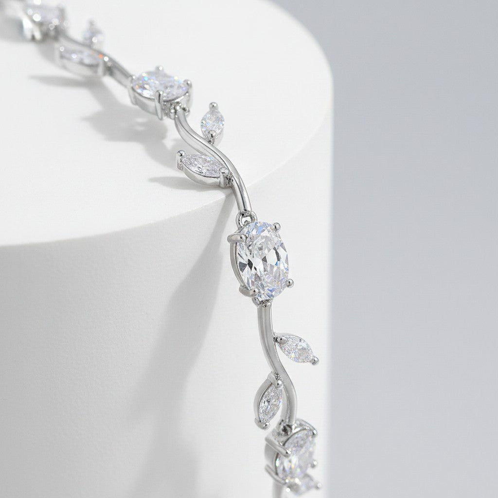 CUBIC ZIRCONIA COLLECTION - DAINTY VINE BRACELET - CZBR129