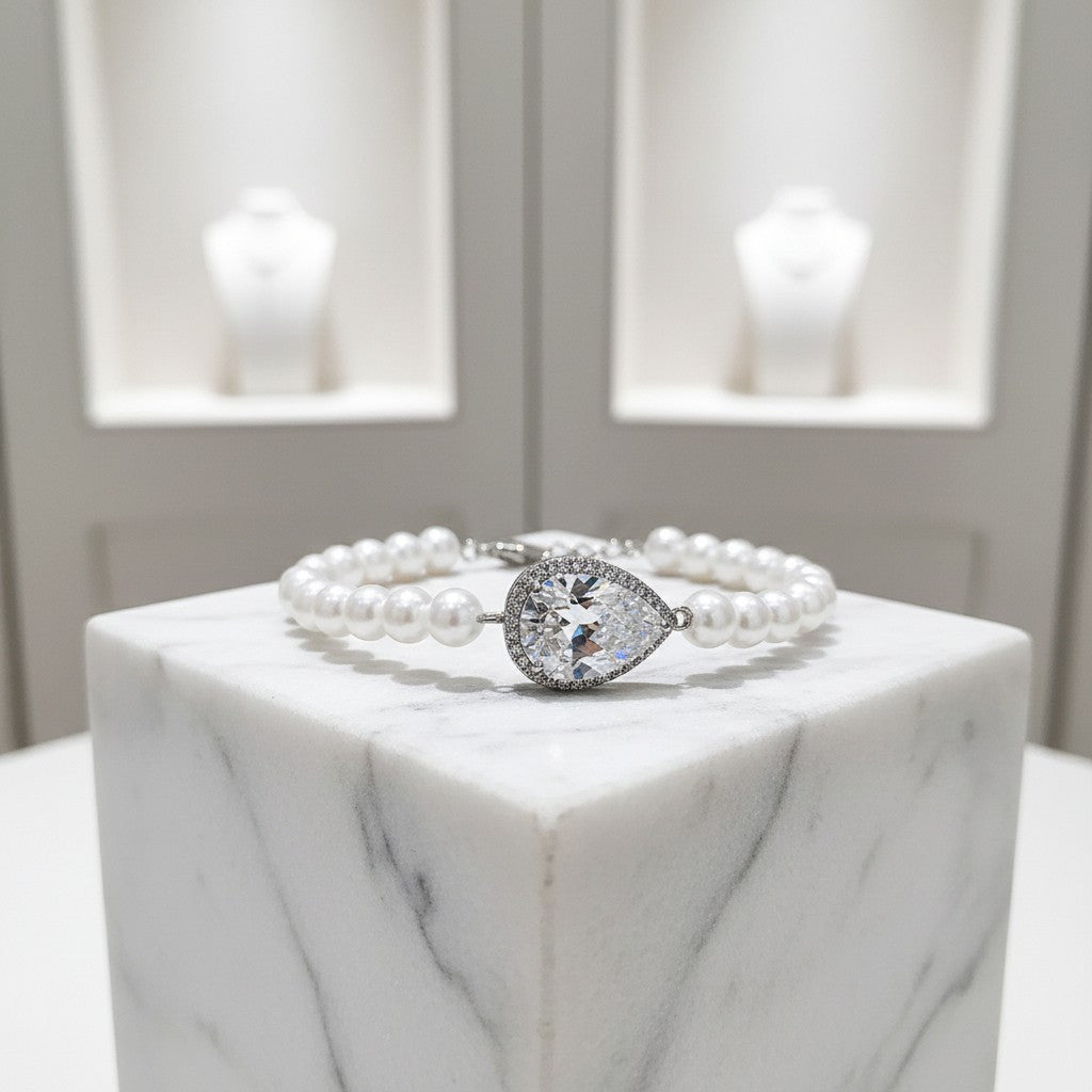 CUBIC ZIRCONIA COLLECTION - CHIC PEARL BRACELET -CZBRA15