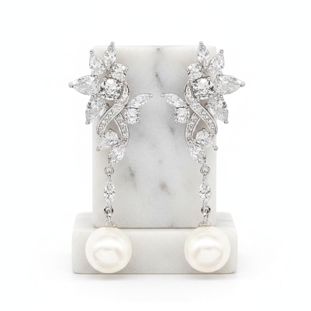 CUBIC ZIRCONIA COLLECTION - EXQUISITE PEARL DROP EARRINGS - CZER627