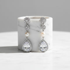 CUBIC ZIRCONIA COLLECTION - SPARKLE PEARL DROP EARRINGS - CZER630