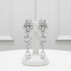 CUBIC ZIRCONIA COLLECTION  - SHIMMERING STARLET EARRINGS - CZER638