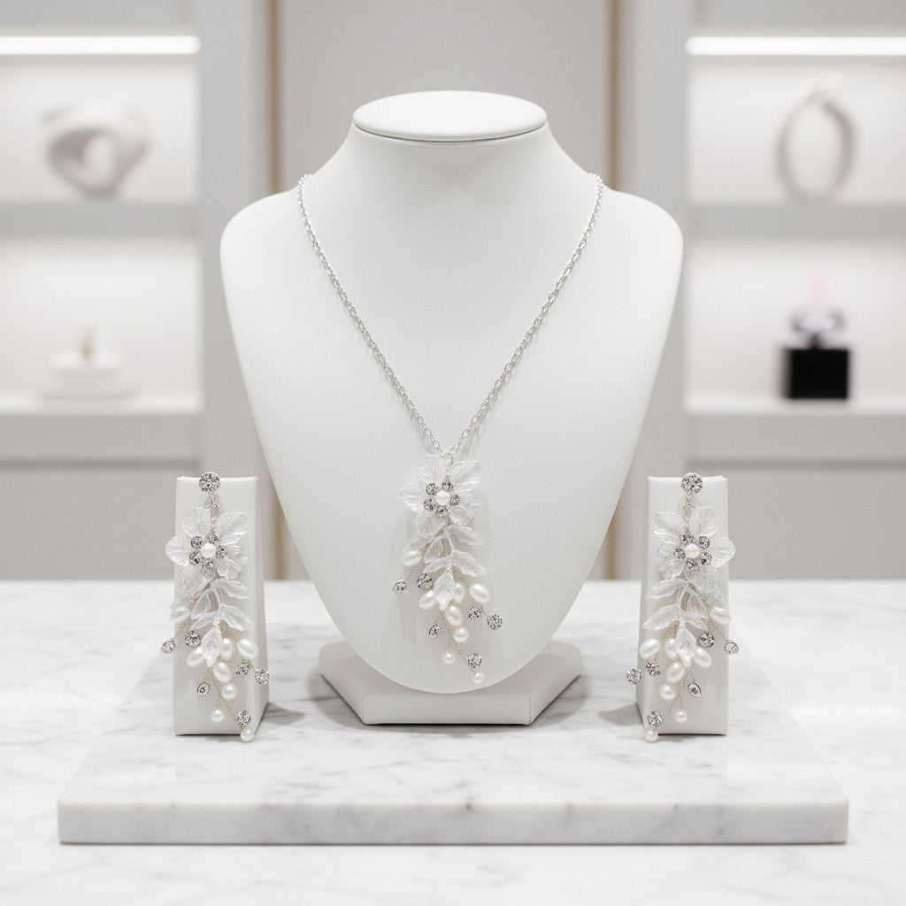 ATHENA COLLECTION - EXQUISITE JEWELLED NECKLACE SET - CZNK164 SILVER