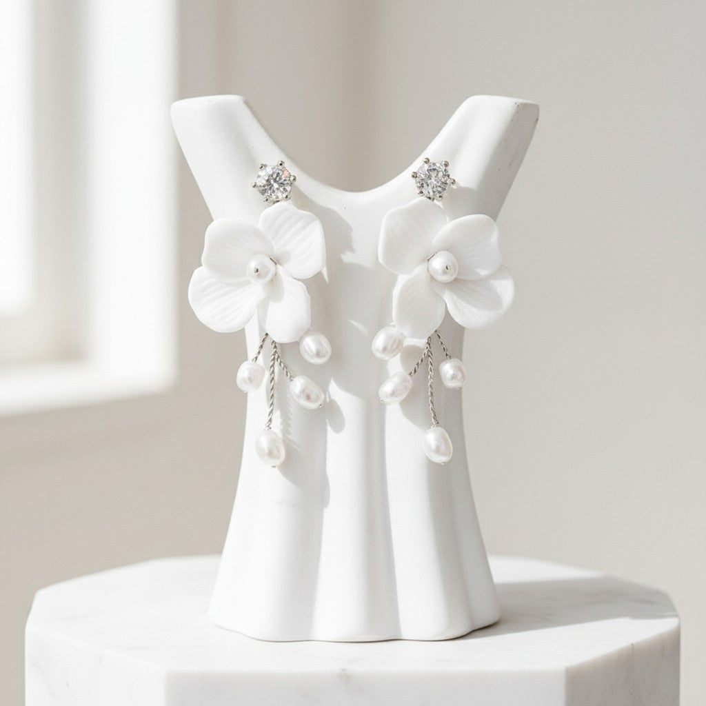 ATHENA COLLECTION - LILLIAN FRESHWATER PEARL EARRINGS - CZER664 SILVER