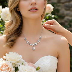 CUBIC ZIRCONIA COLLECTION - GLTZY GLAM NECKLACE SET - CZNK173 SILVER