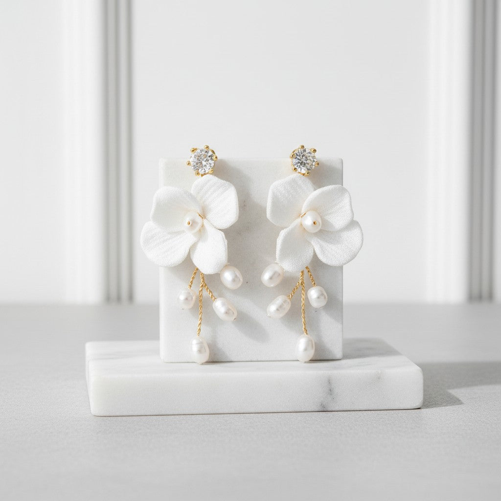 ATHENA COLLECTION - LILLIAN FRESHWATER PEARL EARRINGS - CZER664 GOLD