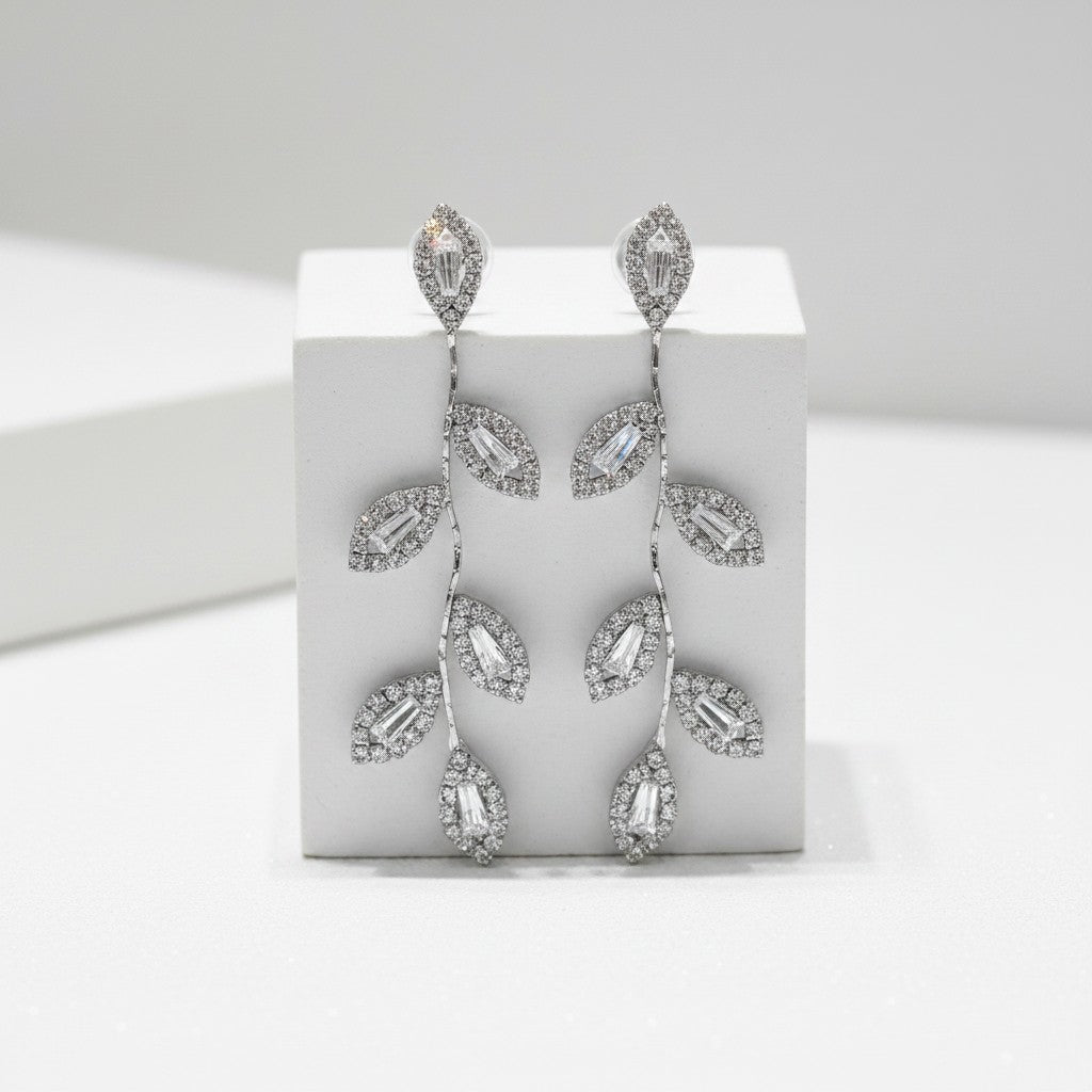 ATHENA COLLECTION - SPARKLY VINE EARRINGS - CZER657 SILVER