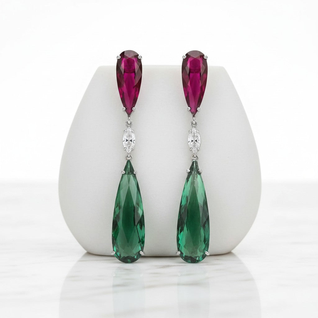 CUBIC ZIRCONIA COLLECTION - HOLLYWOOD  SPARKLE EARRINGS - CZER673