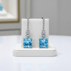 CUBIC ZIRCONIA COLLECTION - GLITZY GEM EARRINGS 925 STERLING SILVER - CZER676 AQUA